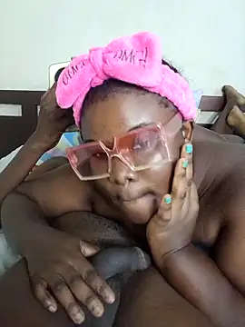 GOLDEN HQUR online show from 04-26-26, 08:28