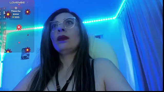  lara1 online show from 11-21-25, 07:45