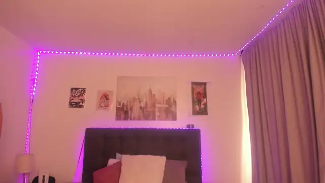  lara1 online show from 12-16-25, 07:30