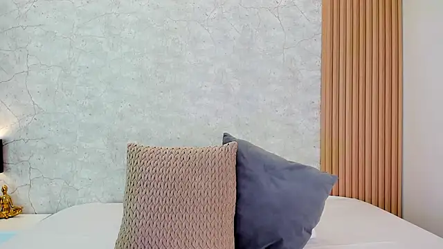 Snapshot of Freyaa__ chatting on 03-19-25, 11:03 Freyaa   online show from 03-19-25, 11:03