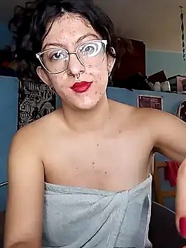 LoveElectra online show from 01-22-25, 01:42