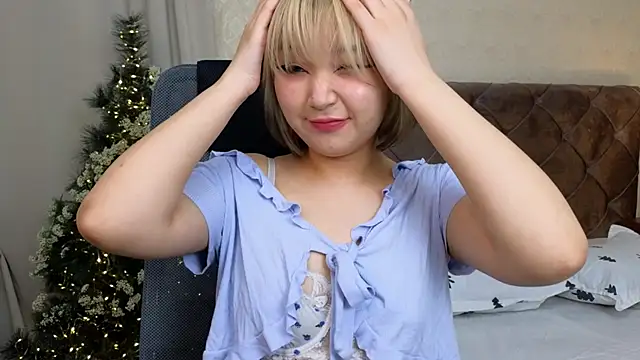 Milla Aheo online show from 12-23-24, 04:39