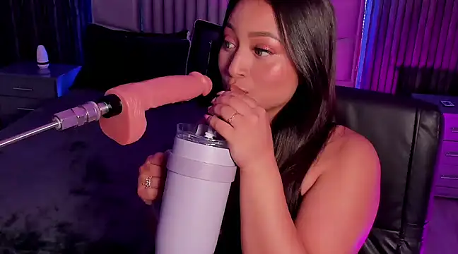 Lillyortiz online show from 01-21-25, 11:13