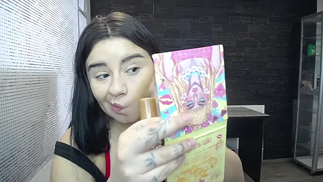 SaraBraun  online show from 12-30-24, 01:36