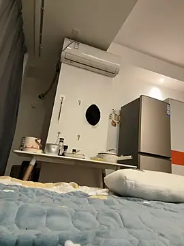 Snapshot of gunian chatting on 02-26-26, 05:01 gunian online show from 02-26-26, 05:01