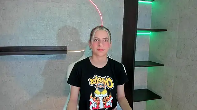 ArtemisaBlake online show from 12-28-24, 09:19