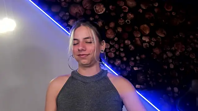 ArtemisaBlake online show from 03-14-25, 07:55