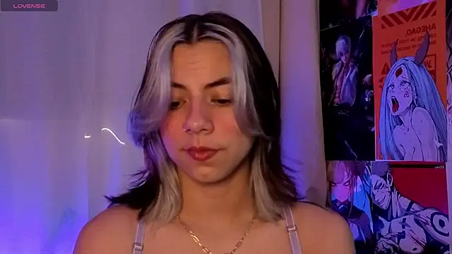 ArtemisaBlake online show from 04-21-26, 03:50