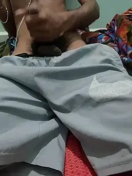 bananadick     online show from 10-08-25, 04:26