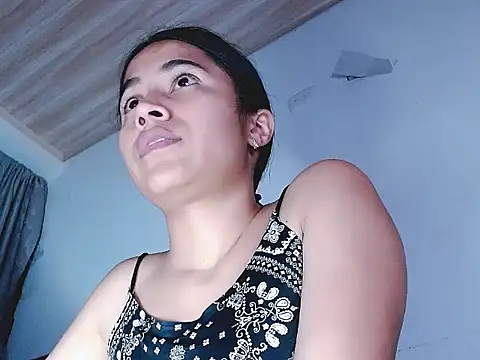 Snapshot of brihanna_lena chatting on 05-07-26, 05:46 brihanna lena online show from 05-07-26, 05:46
