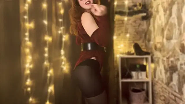 Snapshot of LaurenRossss chatting on 12-23-24, 09:51 LaurenRossss online show from 12-23-24, 09:51