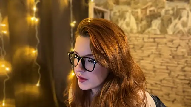 Snapshot of LaurenRossss chatting on 01-13-25, 11:17 LaurenRossss online show from 01-13-25, 11:17