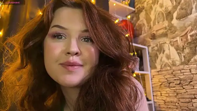 Snapshot of LaurenRossss chatting on 03-13-25, 05:00 LaurenRossss online show from 03-13-25, 05:00