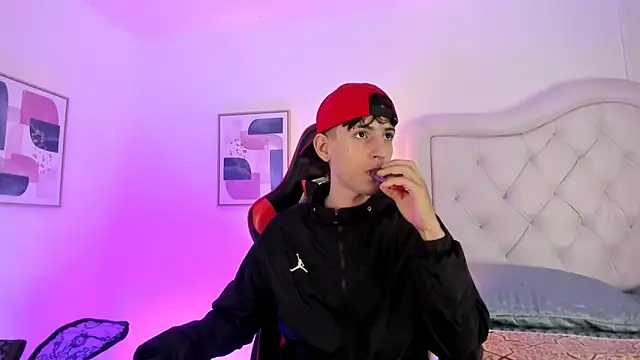 sett and gwen online show from 01-02-25, 04:20