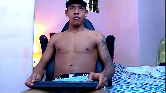 mr stiven  online show from 01-24-25, 06:03