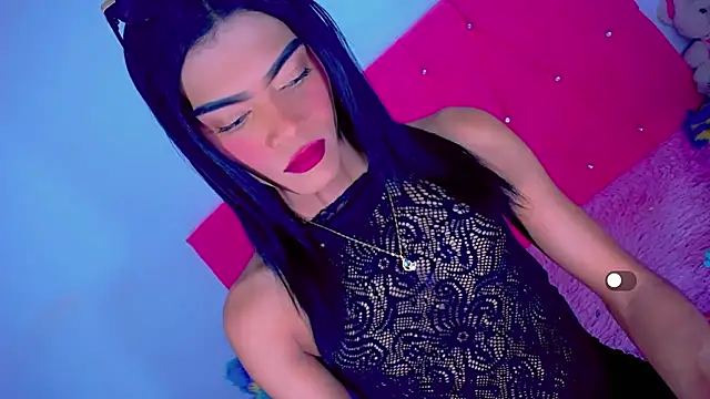 Snapshot of Theylor_Rouse chatting on 01-09-26, 07:00 Theylor Rouse online show from 01-09-26, 07:00