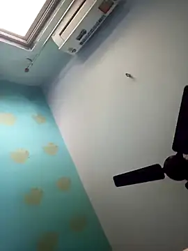 Smarterboytravel online show from 01-07-25, 07:52