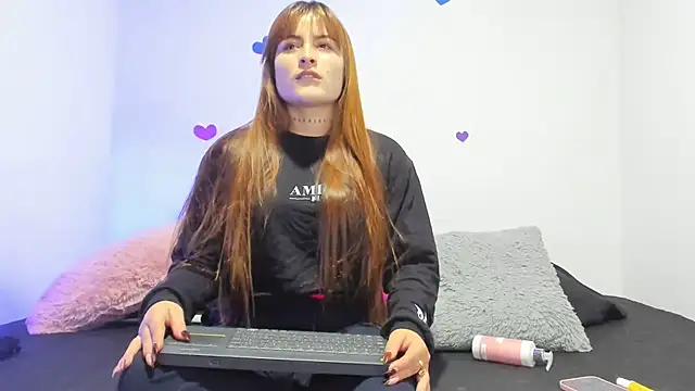 Liah ferrer online show from 10-20-25, 05:08