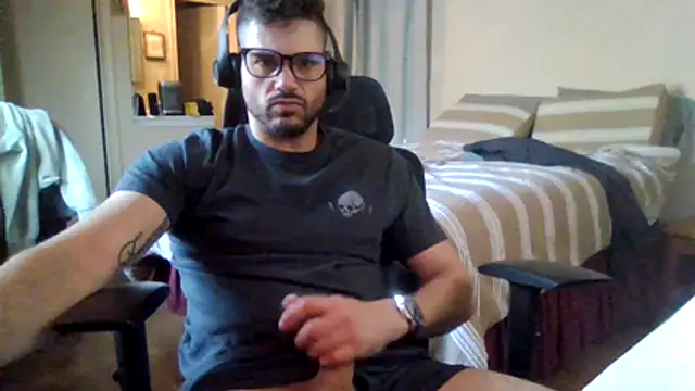 Strokeking4u online show from 03-17-26, 07:17