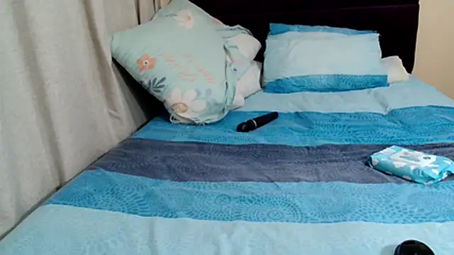 Snapshot of Bbw255 chatting on 05-12-26, 08:11 Bbw255 online show from 05-12-26, 08:11
