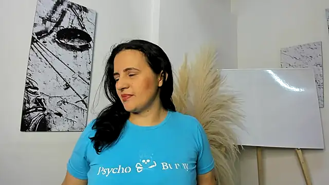 africa holmes online show from 03-26-26, 02:28