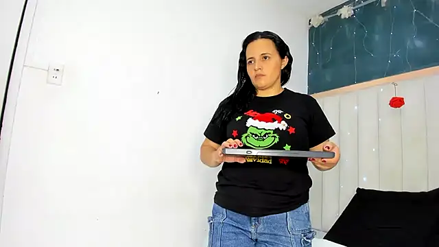 africa holmes online show from 07-23-26, 02:20