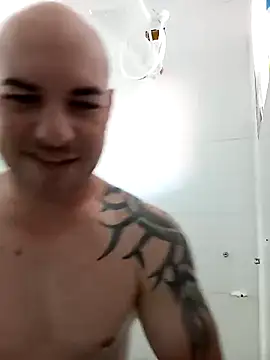 Snapshot of sigma358 chatting on 12-17-24, 05:15 sigma358 online show from 12-17-24, 05:15