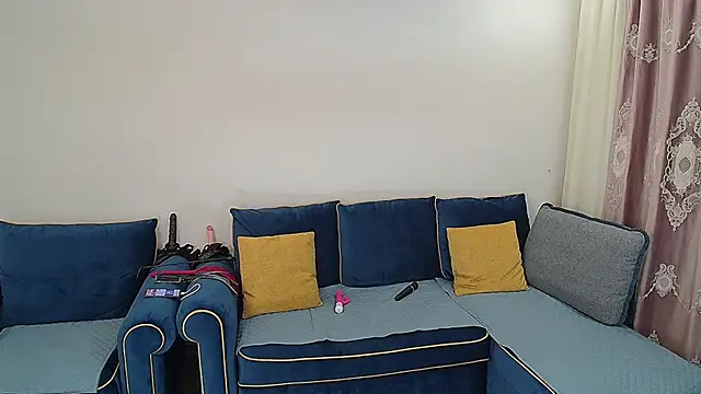 PurrrfectMiko online show from 09-10-25, 07:03