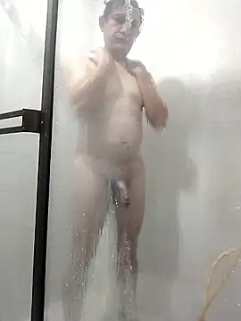 Snapshot of Bombi22 chatting on 09-09-25, 11:43 Bombi22 online show from 09-09-25, 11:43