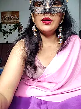 Snapshot of sexy_bhabhi69 chatting on 09-08-25, 05:23 sexy bhabhi69 online show from 09-08-25, 05:23