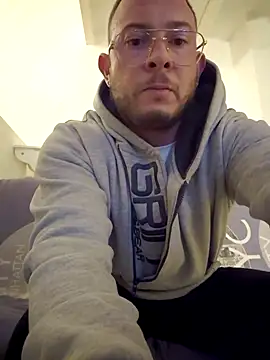 jourdinio13 online show from 02-01-25, 01:12