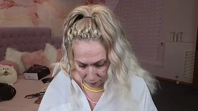 Snapshot of Penelope_Pinky chatting on 01-23-25, 08:02 Penelope Pinky online show from 01-23-25, 08:02