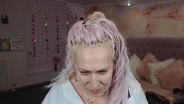 Snapshot of Penelope_Pinky chatting on 03-02-25, 02:21 Penelope Pinky online show from 03-02-25, 02:21