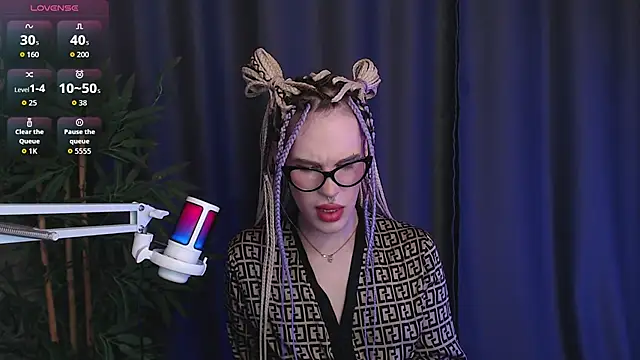 Cassie Bae online show from 01-10-26, 11:42