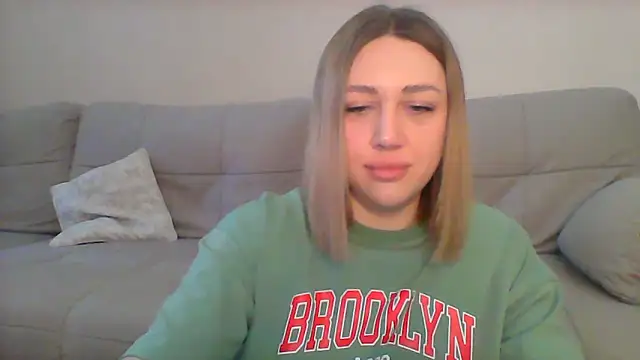 Snapshot of VickyLove047 chatting on 03-01-25, 07:51 VickyLove047 online show from 03-01-25, 07:51