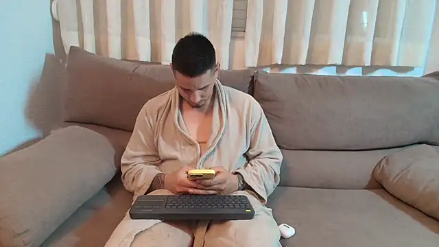 Geishastudios online show from 12-17-25, 08:53