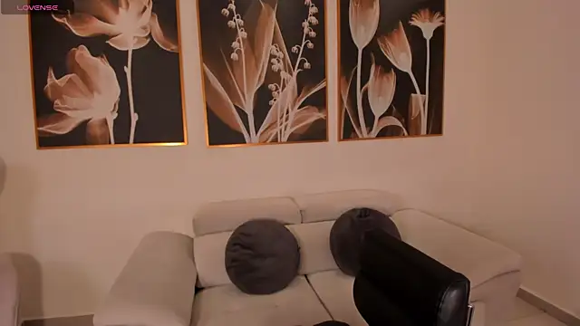 FernandaX1 online show from 11-07-25, 10:59