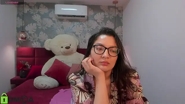 ZarifaBev online show from 01-11-25, 04:27