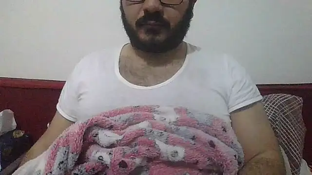 UrfavSlaveBitch online show from 03-08-26, 04:33