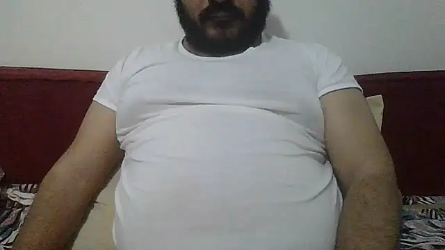 UrfavSlaveBitch online show from 04-01-26, 06:38