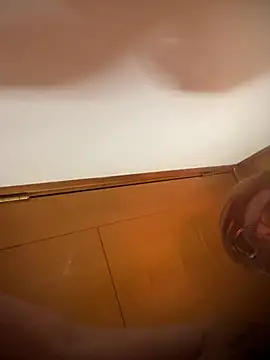 Adeellee  online show from 10-22-25, 10:37