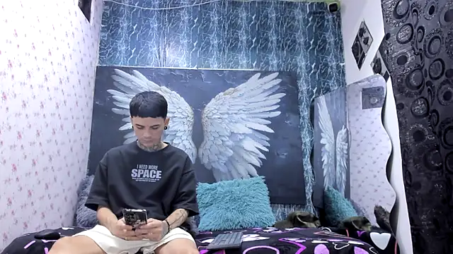 exotic hot couple online show from 03-12-26, 09:43