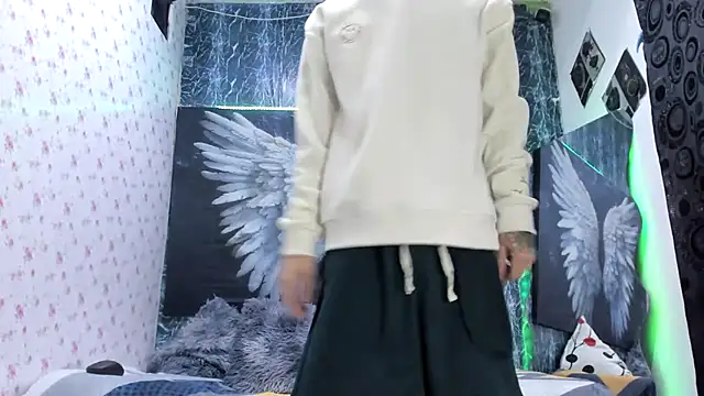 exotic hot couple online show from 04-23-26, 11:18