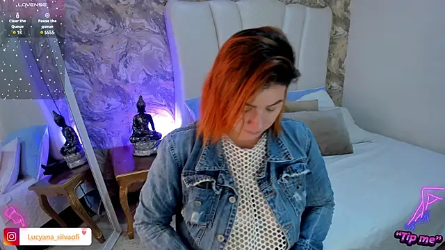 LucyanaSilva online show from 02-10-25, 11:25