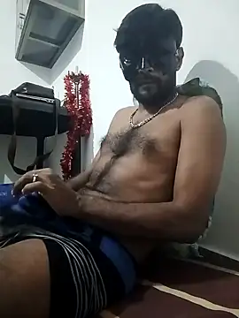 Snapshot of johnsinsexy chatting on 12-28-24, 03:04 johnsinsexy online show from 12-28-24, 03:04