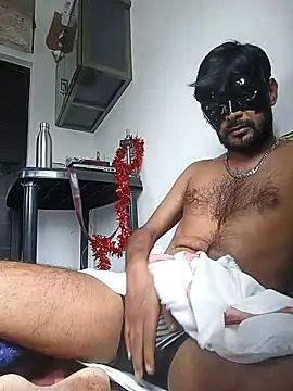 Snapshot of johnsinsexy chatting on 01-03-25, 07:27 johnsinsexy online show from 01-03-25, 07:27