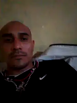 Snapshot of NewBe9D9 chatting on 03-09-25, 02:21 NewBe9D9 online show from 03-09-25, 02:21