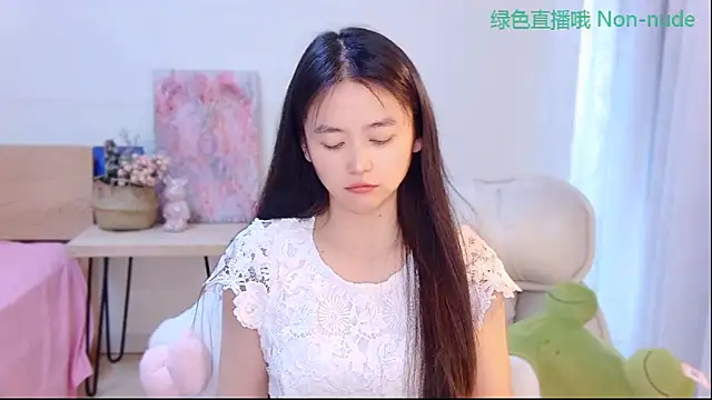 Snapshot of CN-Babycat chatting on 06-11-26, 02:11 CN-Babycat online show from 06-11-26, 02:11