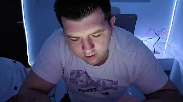 Snapshot of JasonJacks chatting on 04-28-26, 01:59 JasonJacks online show from 04-28-26, 01:59