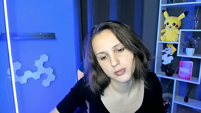 Snapshot of MariaNorma chatting on 12-21-24, 12:27 MariaNorma online show from 12-21-24, 12:27